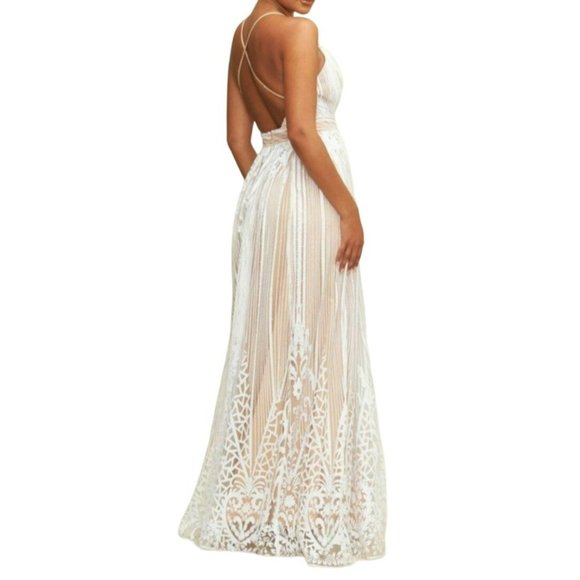 Luxxel Max it Out Sequin V-neck Maxi Gown White Size Large NWT - Picture 2 of 4